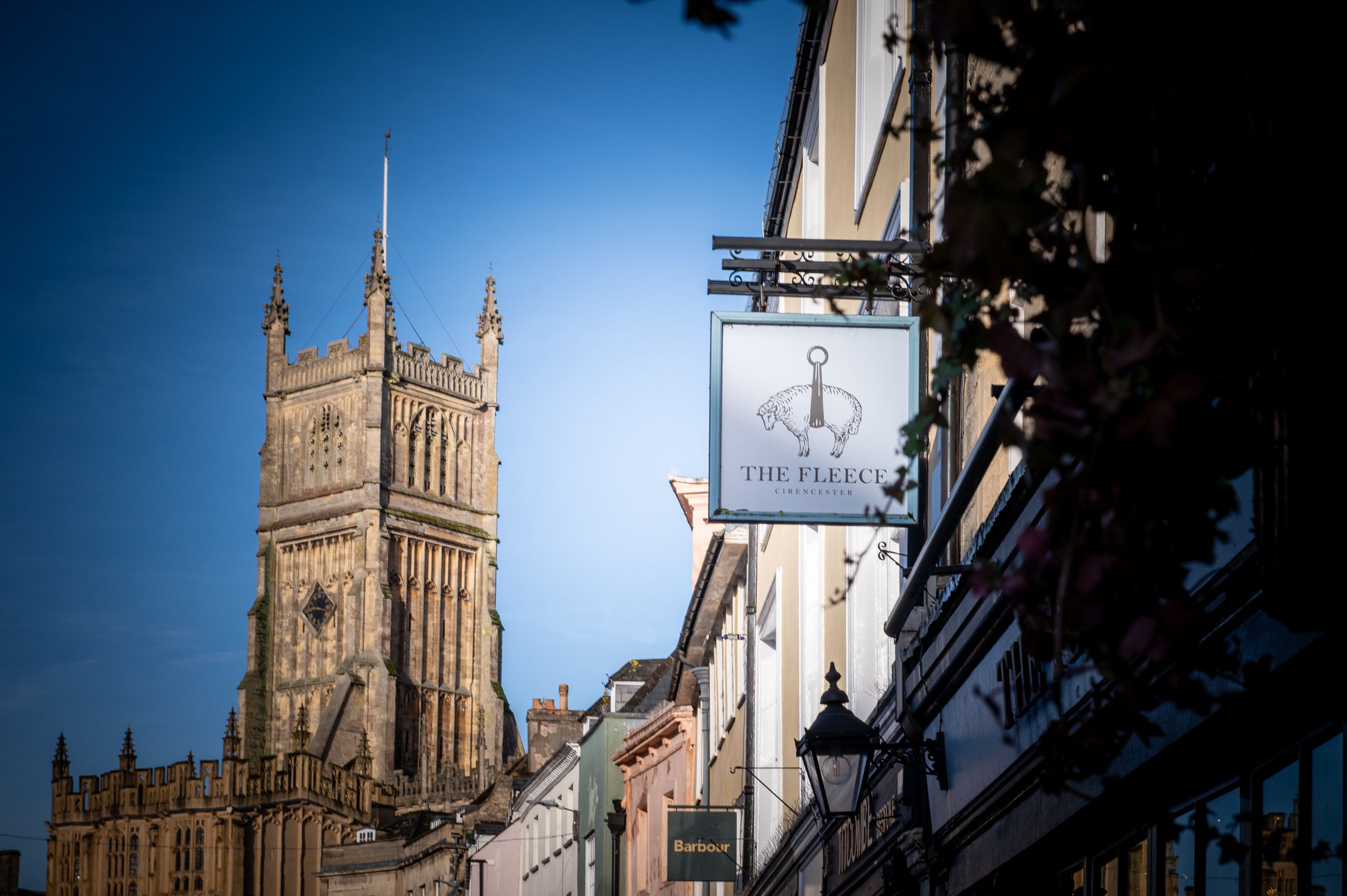 cirencester church on high street