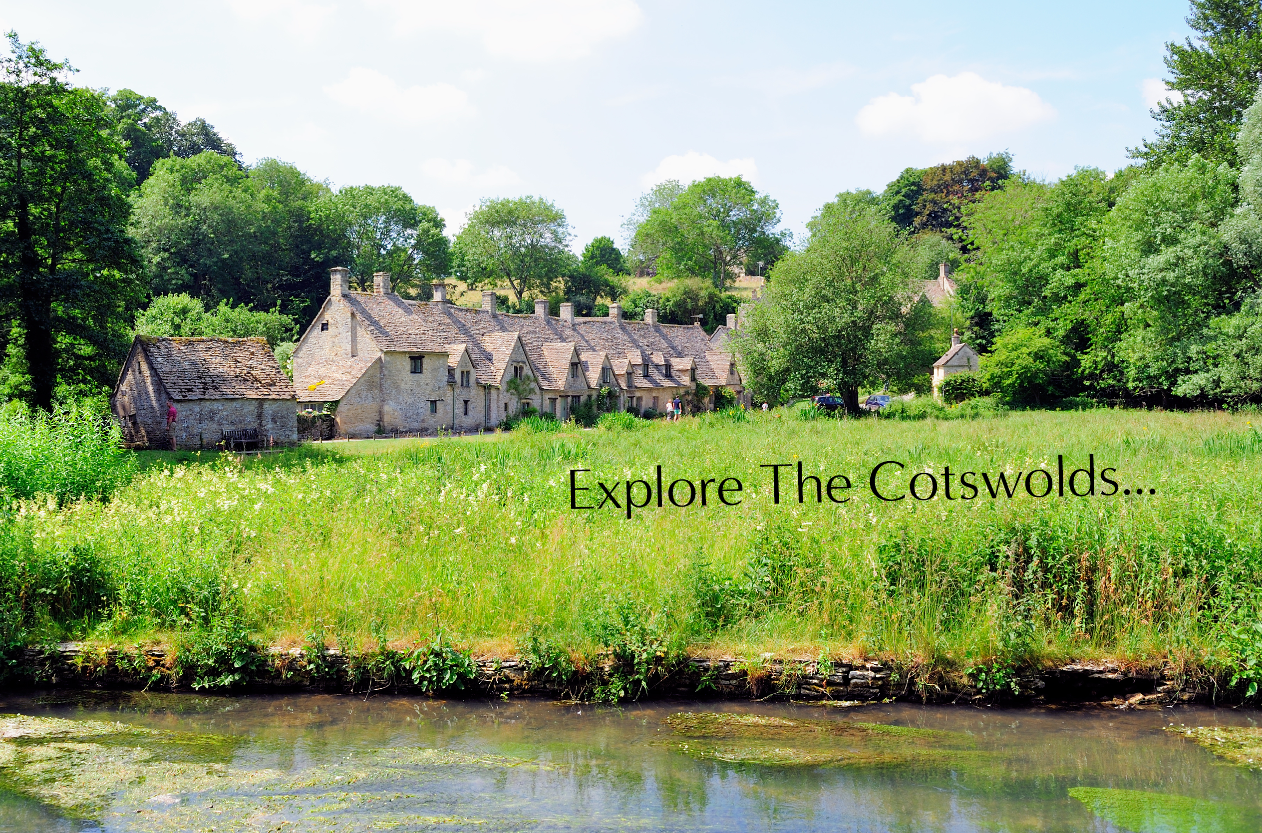 old country cottages in the Cotswolds